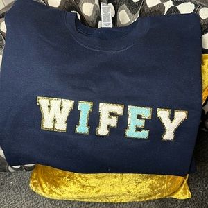 women’s custom wifey sweatshirt